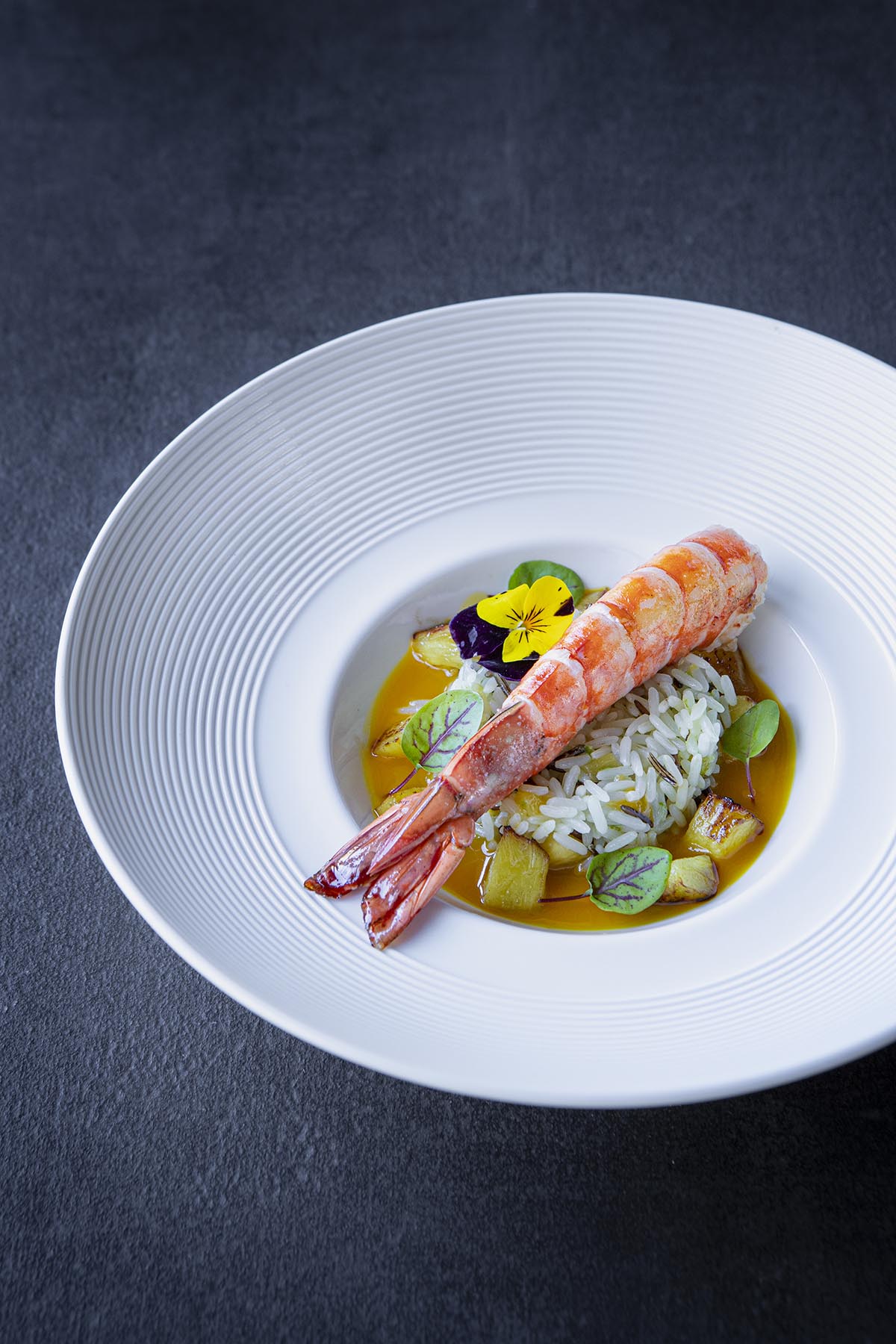 Plat de dîner de mariage dressé à l'assiette par MG Réception